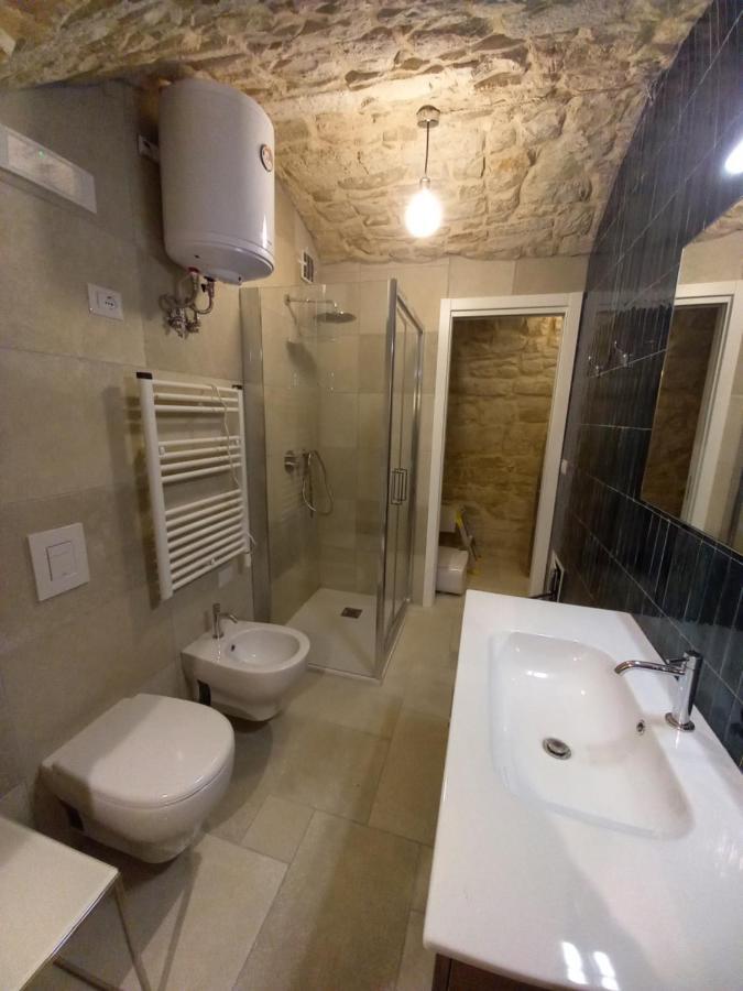 Suite Duomo Trani 6 Exterior foto